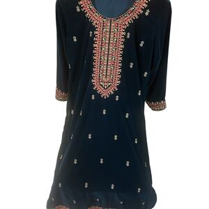 Vintage Embroidered Velvet Kameez Tunic – Indian/Pakistani Ethnic Dress